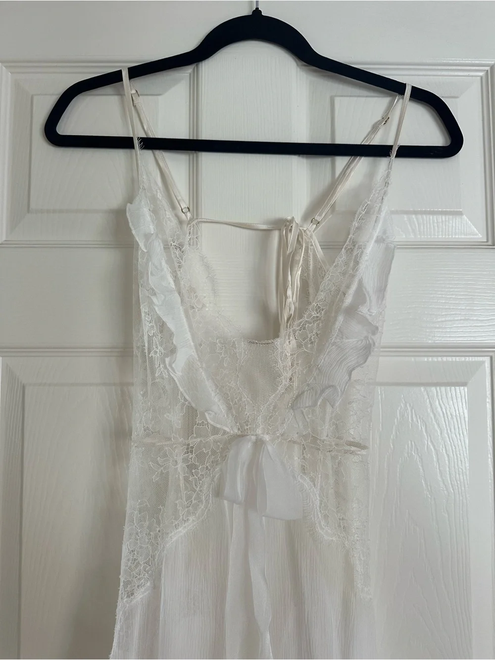 Victoria's Secret Cream Lace Silk Sheer Slip Dress NWT - Picture 4 of 7